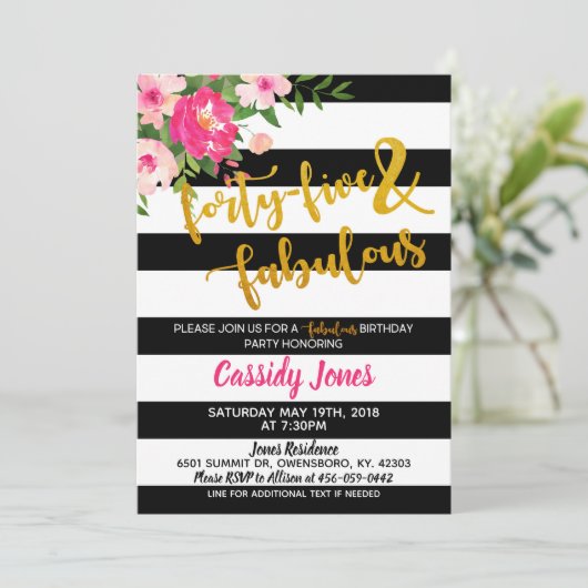 Quarante cinq et fabuleuse invitation d'anniversai (Debout devant)