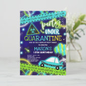 Quarantine Drive-By Verjaardagsparade Kaart (Staand voorkant)