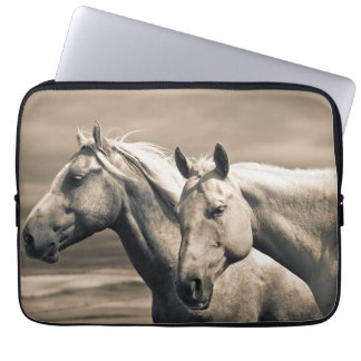 Quarterpaarden op Canadese Prairie Laptop Sleeve