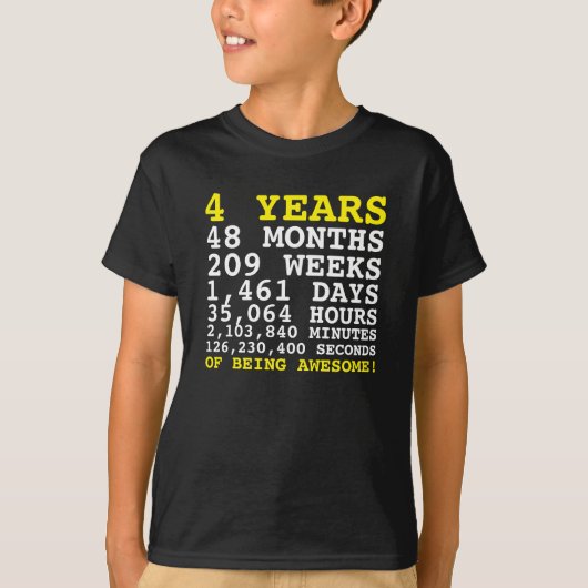 Quatre 4 ans d'être génial 4e anniversaire T-shirt (Devant)