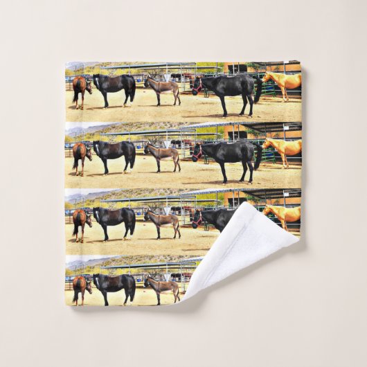 Quatre chevaux et un ensemble de serviette de (Gant de toilette)