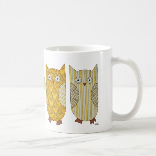 Quatre Chouettes d'or en café Mug (Droite)