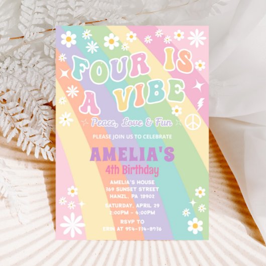 Quatre est une invitation à l'anniversaire vibe