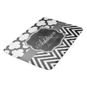 Quatrefoil Chevron Monogram Badmat (Gekanteld)