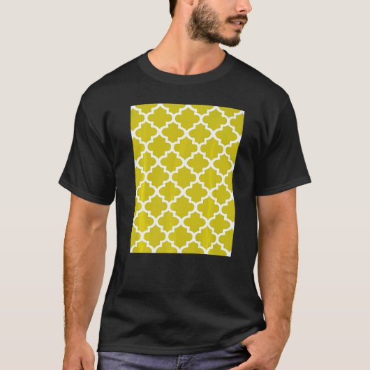 Quatrefoil Pattern In White Outline On Mustard Yel T-shirt (Voorkant)