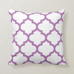 Quatrefoil Pillow - Radiant Orchid Paars Kussen