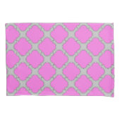 Quatrefoil roze en grijs kussensloop (Voorkant)