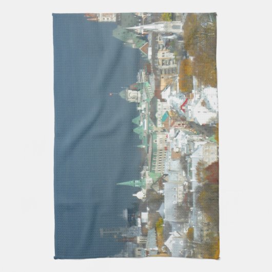 Quebec City Canada Waterfront Theedoek (Verticaal)