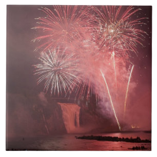 Quebec City, Quebec, Canada. Vuurwerk bij Parc 2 Tegeltje