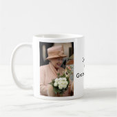 Queen Elizabeth Koffiemok (Links)