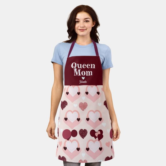 Queen Mom Hearts Schort (Gedragen)