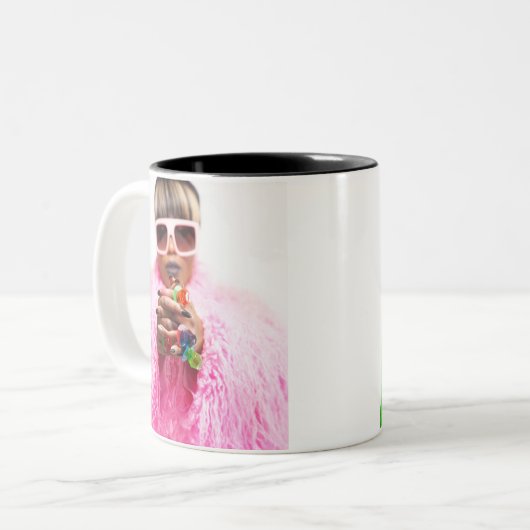 Queen of Rings Mugs (Devant gauche)