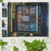 Queen Victoria Pub Theedoek (Gevouwen)