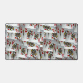 "Queen's Gambit : Scattered Pairs of Pocket Queens (Recto)