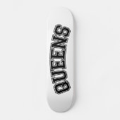 QUEENS, NYC SKATEBOARD (Voorkant)