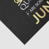 Queens wordt geboren in juni I Tissuepapier (Detail)