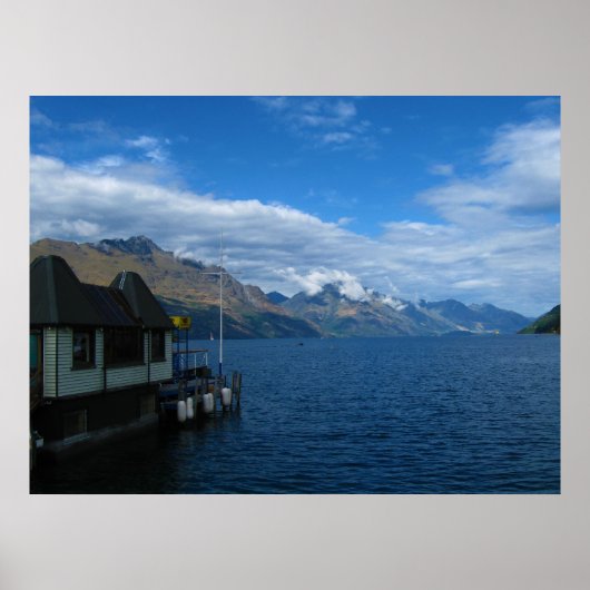 Queenstown Lakeside Dock Poster (Voorkant)