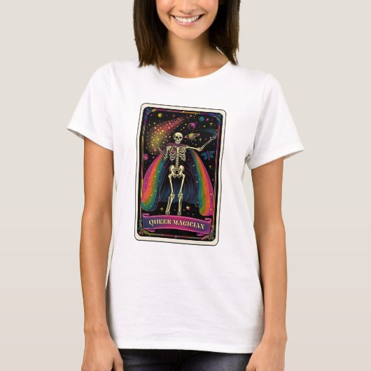 Queer Magician Skeleton Tarot T-shirt (Voorkant)