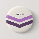 Queer Pronouns Button He/Him (Voorkant)