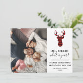 Quel cerf de l'année avec carte de vacances photo (Debout devant)