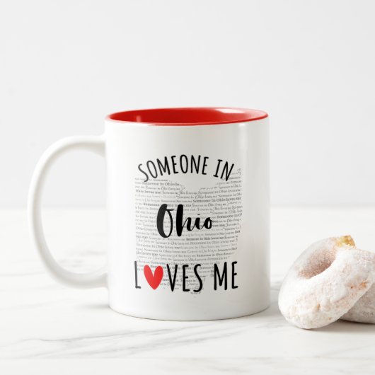 Quelqu'Un Dans L'Ohio M'Aime Mapper La Mug De Café (Avec donut)