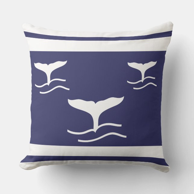queue de baleine blanche sur coussin bleu marine (Recto)