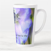Qui est en toi Latte Mug (Droite)
