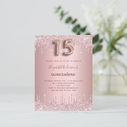 Quinceanera blush roze glitter druppels uitnodiging briefkaart (Staand voorkant)