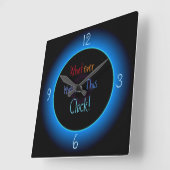 Quoi qu'il en soit, regardez cette horloge >Horlog (Angle)