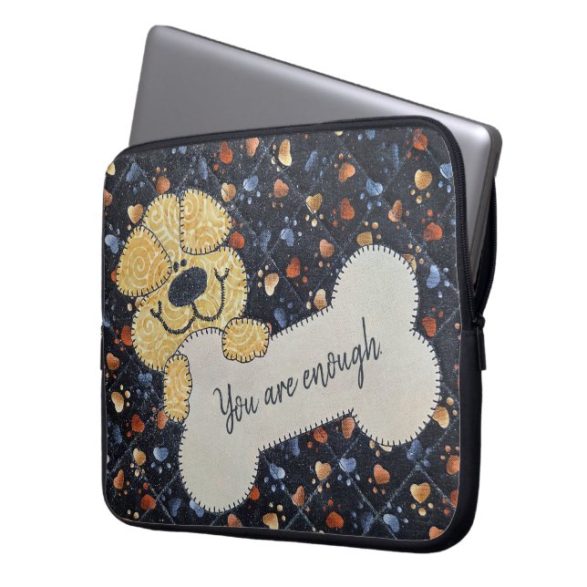 Quote Quilt With Dog and Bone Laptop Sleeve (Voorkant Links)