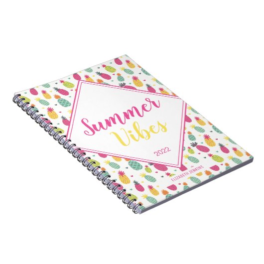Quote voor Tropische Pineapple Pattern Notitieboek (Rechterzijde)