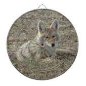 R22 Coyote Laying Dartbord (Voorkant)