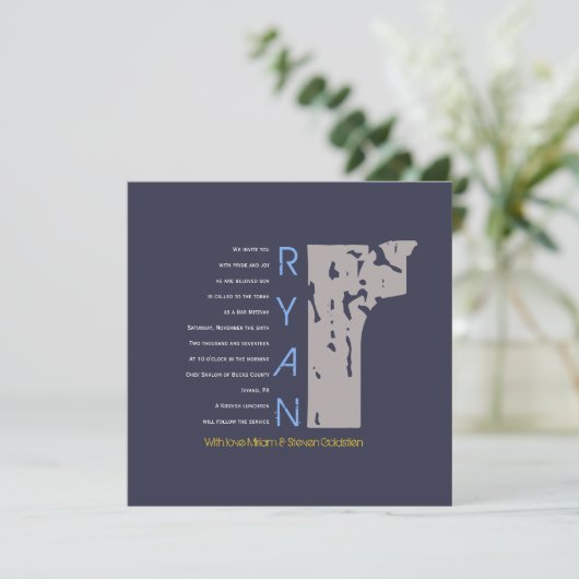 R Collection initiale Bat Bar Mitzvah Invitation (Debout devant)