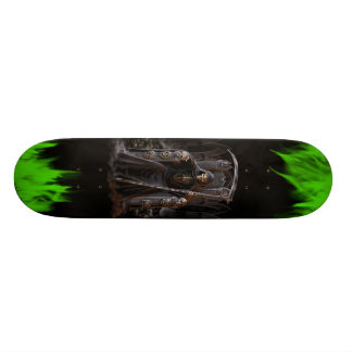 Raas Reaper skateboard met groene ontvlammen