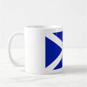 Rabbie brûle la tasse écossaise de l'indépendance (Gauche)