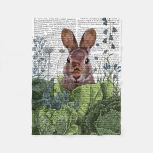 Rabbit in a Cabbage Patch Fleece Deken