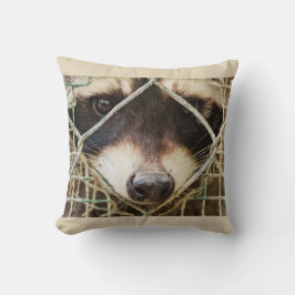 RACCON OVER PILLOW KUSSEN