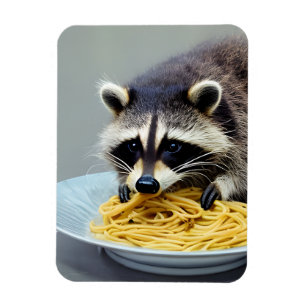 Raccoon Eating Spaghetti Magneet