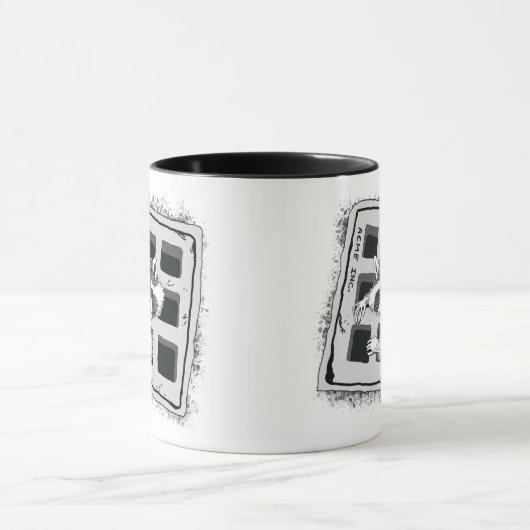 Raccoon Stuck in Grate Illustratie Mok (Midden)