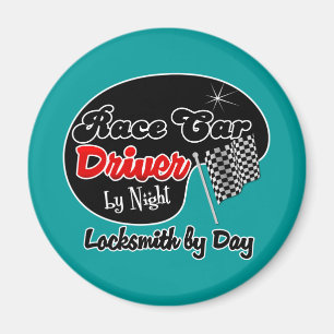 Race Car Driver per dag tegen Night Locksmith Magneet