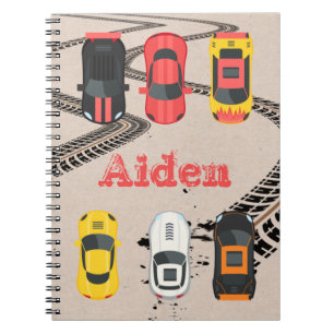 Race Cars met bandenmerken, gepersonaliseerd Notitieboek