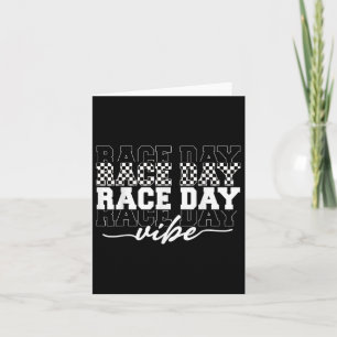 Race Day Vibes geruit Coquette Bow Car Racing M Kaart