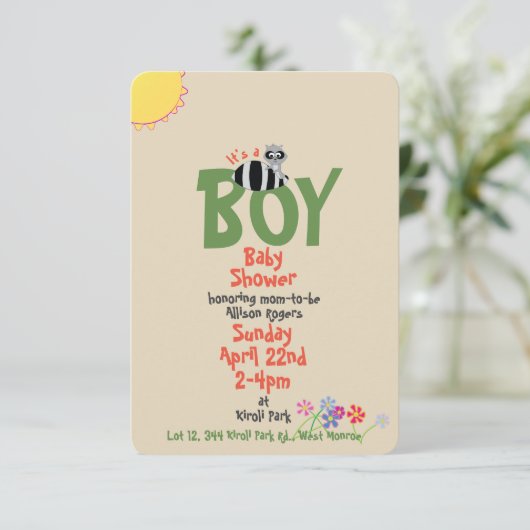 Racoon avec écureuil garçon bébé douche Invitation (Debout devant)