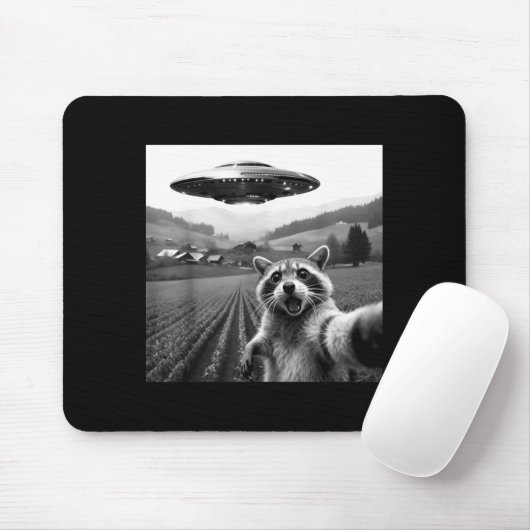 Racoon Selfie With Alien Ufo Funny Racoon Alien Bi Muismat (Met muis)