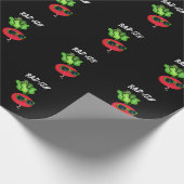 Rad-ish Funny Vegetable Radish Pun Dark BG Cadeaupapier (Hoek)