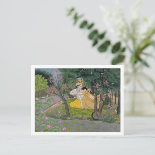 Radha en Krishna omhelzen in een bosje van het Briefkaart (Staand voorkant)