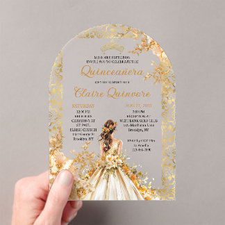 Radiant Bloom Floral Princess Gold Quinceanera Acryl Uitnodigingen