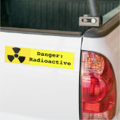 Radioactieve Sign. Bumpersticker (Op Truck)