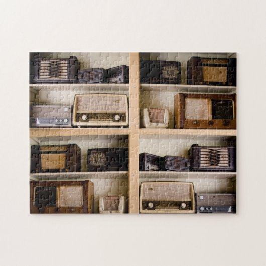 RADIOS RETRO vintage JIGSAW PUZZLE (Horizontal)