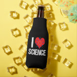 Rafraichisseur De Bouteilles J'aime la science<br><div class="desc">Un glacière de bouteille de professeur de science cool en noir qui présente un motif de science I Love génial avec un coeur rouge enveloppé d'un modèle atomique.</div>